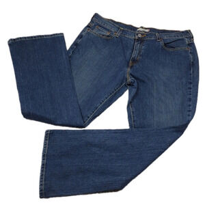 Levi's 515 Blue Medium Wash Five Pocket Mid Rise Boot Cut Leg Western J